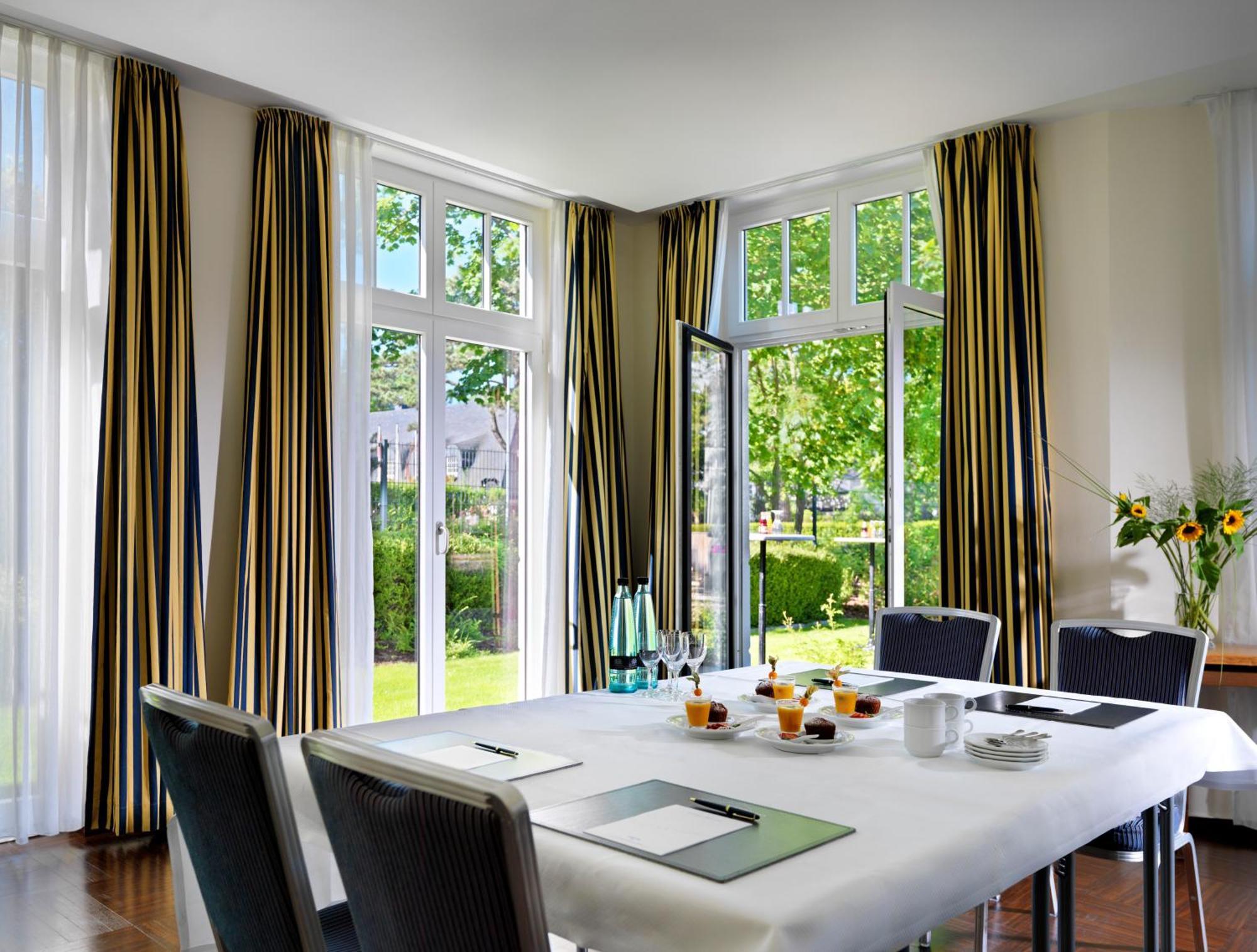 Landhaus Carstens Timmendorfer Strand Bagian luar foto