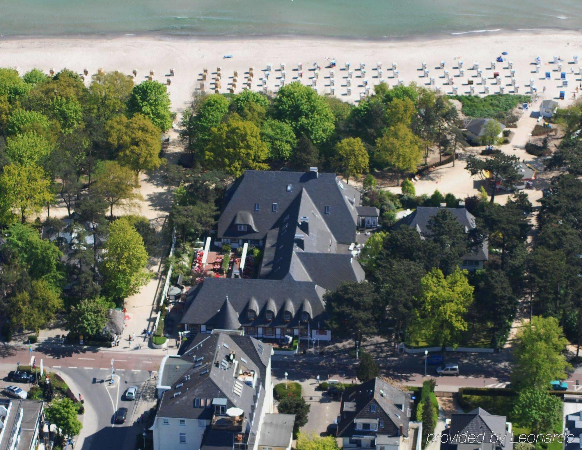 Landhaus Carstens Timmendorfer Strand Bagian luar foto
